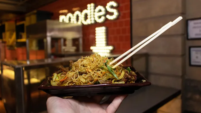 Fulton Street Noodle Bar Picture 7