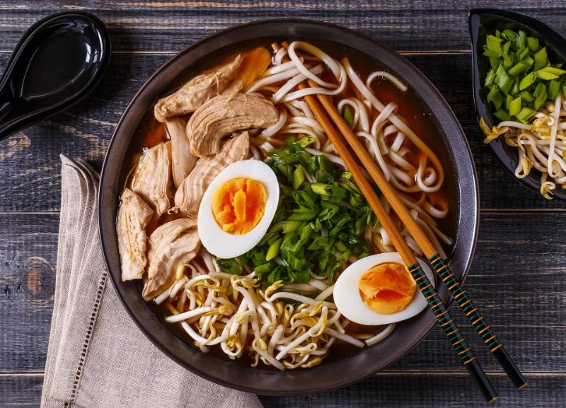 An Insider’s Review of yōki Japanese Restaurant & Bar: Ramen & Sushi Place
