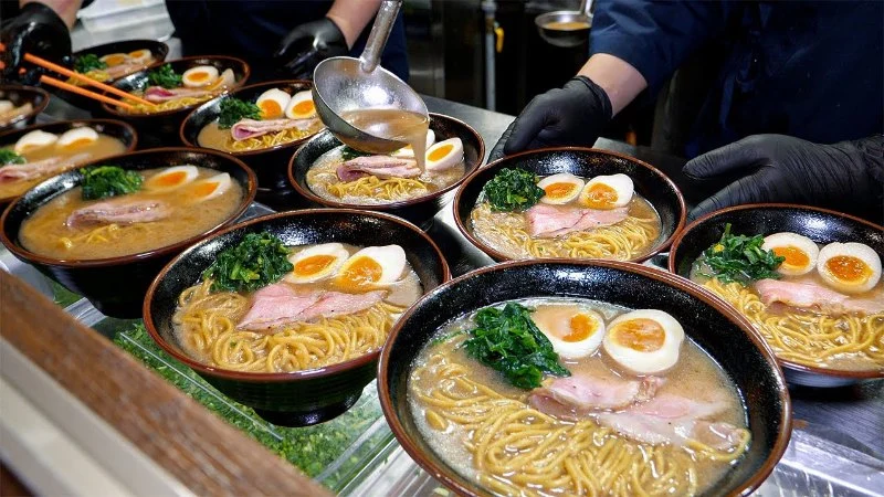 Signature Sushi and Ramen at Japanese Curry Restaurant: A Delicious Experience