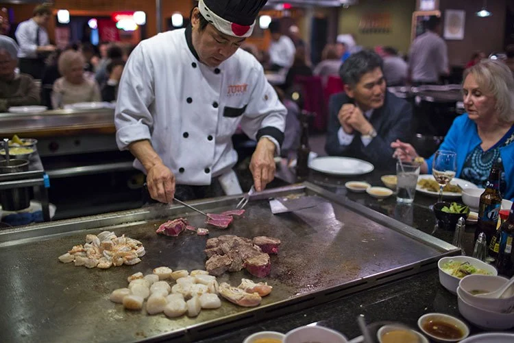 An Insider’s Review of Japanese Hibachi Restaurant Near Me