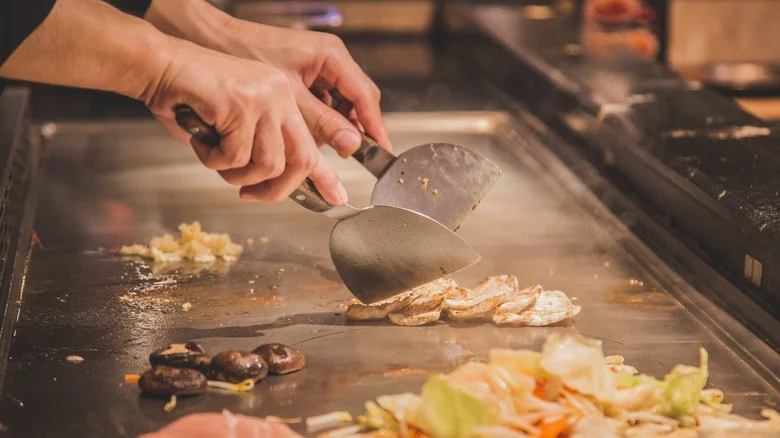 Best Hibachi Chains in the US: Benihana, Kobe Japanese Steakhouse and More Compared
