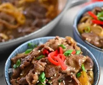 Gyudon Recipe: Authentic Japanese Beef Bowl Like Yoshinoya Style