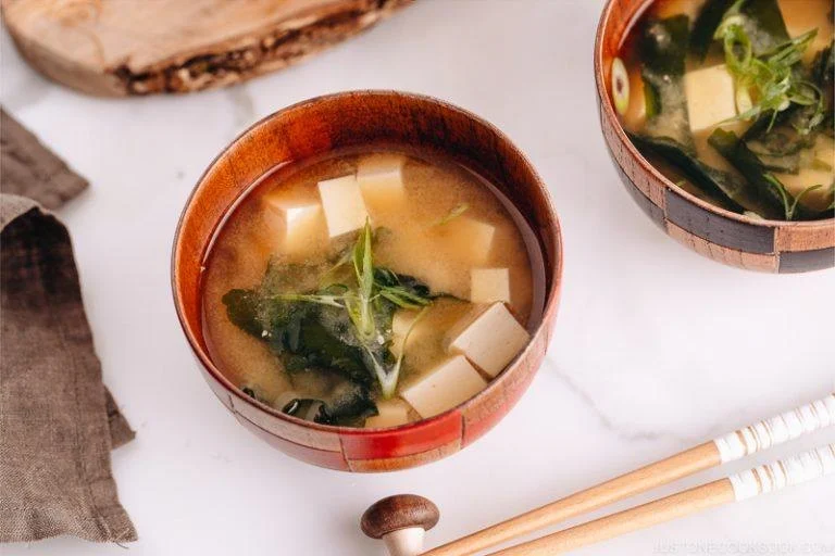 How to Use Kombu Dashi in Everyday Cooking: Umami Rich Seaweed Stock
