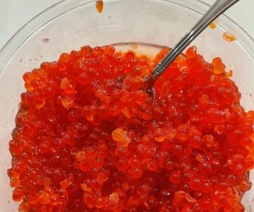 What Is Ikura and How to Cure Salmon Roe at Home for Sushi and Donburi