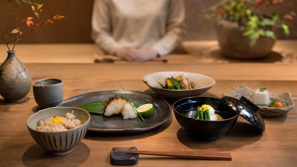 Kaiseki Dining: What to Expect From a Seasonal Meal