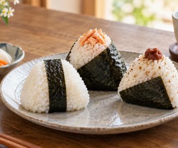 Onigiri Guide: Fillings, Wrappers, and How to Eat It